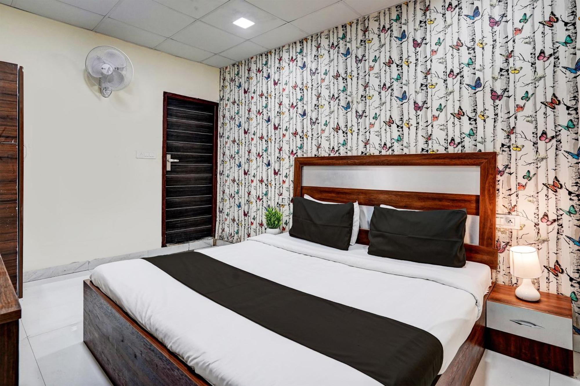 Hotel O Blackberry Фаридабад Экстерьер фото